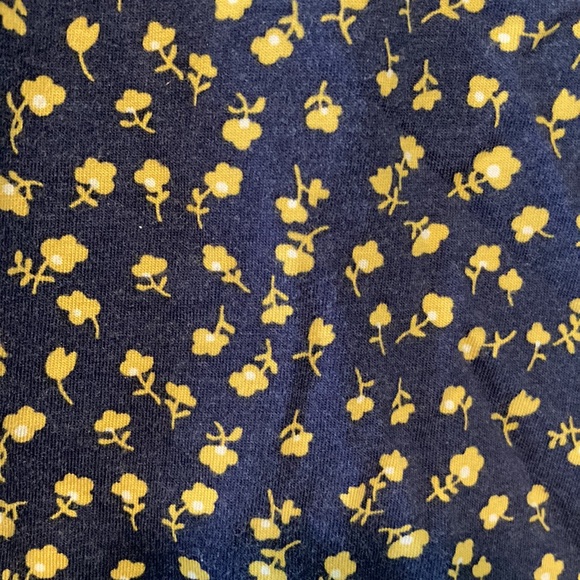 Boden floral top navy with yellow floral lace trim size 8 - Picture 2 of 5